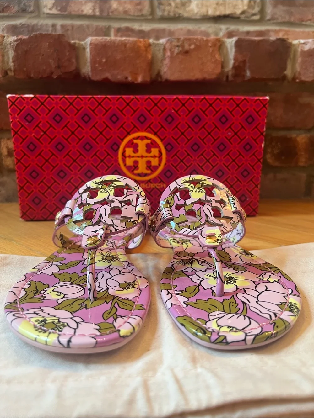 Tory Burch Lavender Purple Floral Printed Patent Leather Miller Sandals